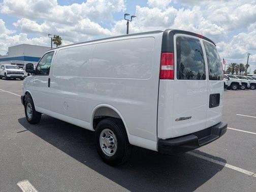 2025 Chevrolet Express 2500 Work Van