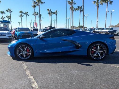 2022 Chevrolet Corvette Stingray w/2LT