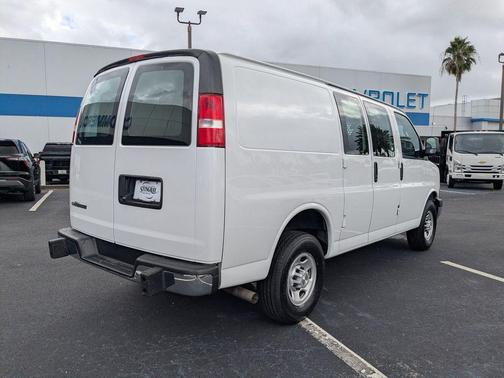 2023 Chevrolet Express 2500 Work Van