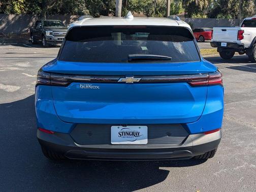 2026 Chevrolet Equinox EV LT 2