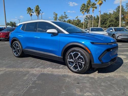 2026 Chevrolet Equinox EV LT 2