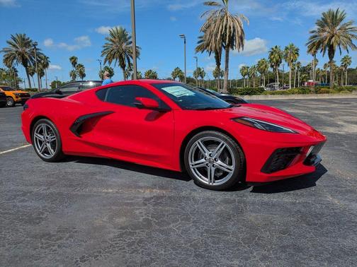 2026 Chevrolet Corvette Stingray w/1LT