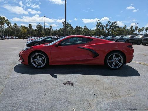 2026 Chevrolet Corvette Stingray w/1LT