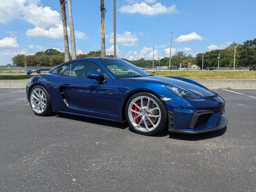 2021 Porsche 718 Cayman GT4