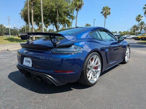 2021 Porsche 718 Cayman GT4