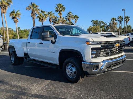 2025 Chevrolet Silverado 3500 WT