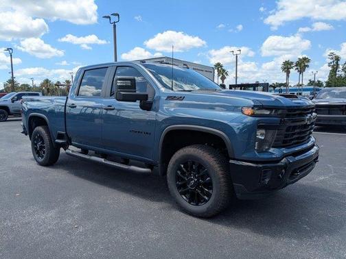 2025 Chevrolet Silverado 2500 Custom