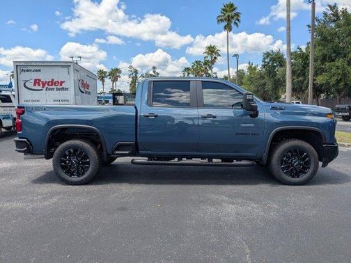 2025 Chevrolet Silverado 2500 Custom