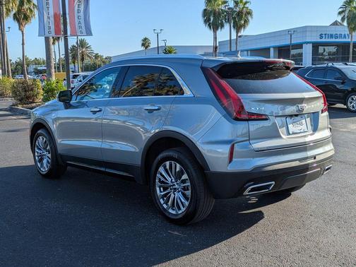 2024 Cadillac XT4 Premium Luxury