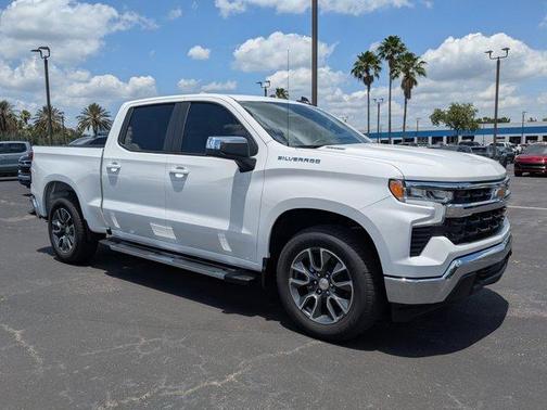 2025 Chevrolet Silverado 1500 LT