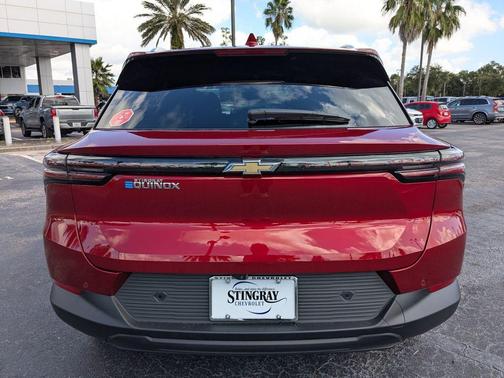 2026 Chevrolet Equinox EV LT 2