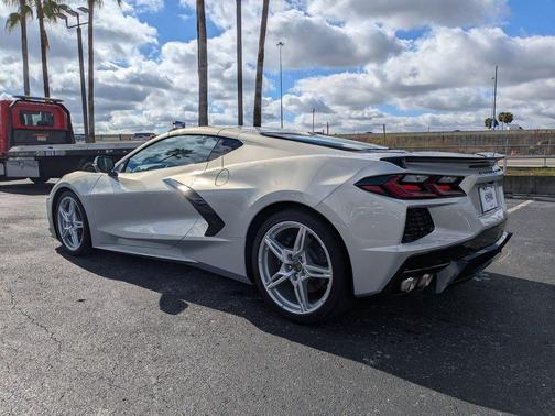2024 Chevrolet Corvette Stingray w/2LT