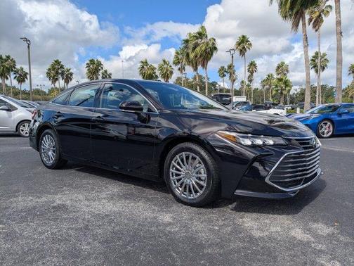 2020 Toyota Avalon XLE