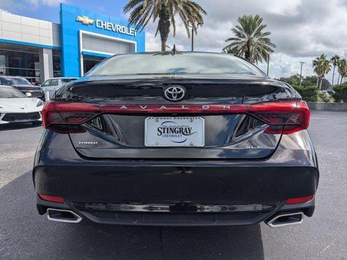 2020 Toyota Avalon XLE