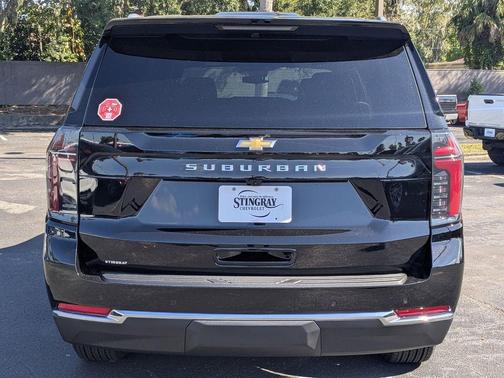 2026 Chevrolet Suburban LS