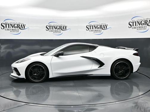 2022 Chevrolet Corvette Stingray w/1LT