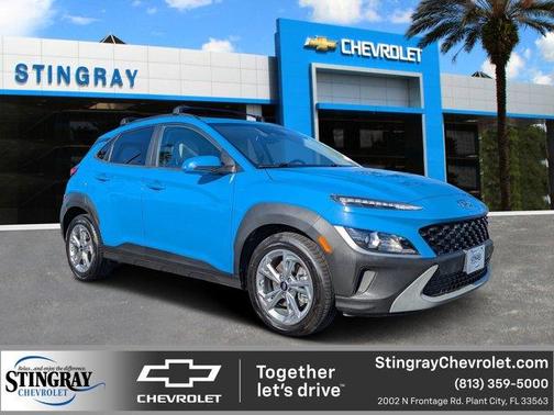 2022 Hyundai KONA SEL