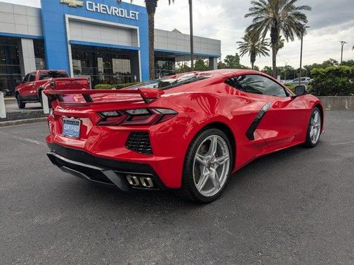 2025 Chevrolet Corvette Stingray w/2LT