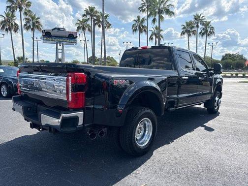 Black Metallic 2025 Ford F-350 King Ranch