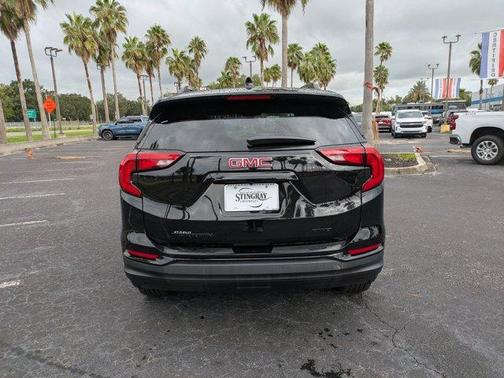 2021 GMC Terrain SLE