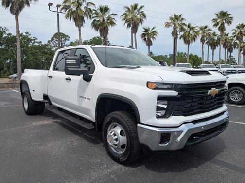 2025 Chevrolet Silverado 3500 WT