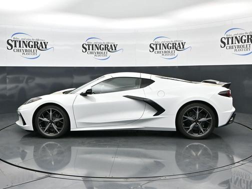 2023 Chevrolet Corvette Stingray w/1LT