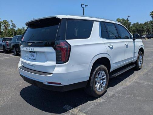 2025 Chevrolet Tahoe LS