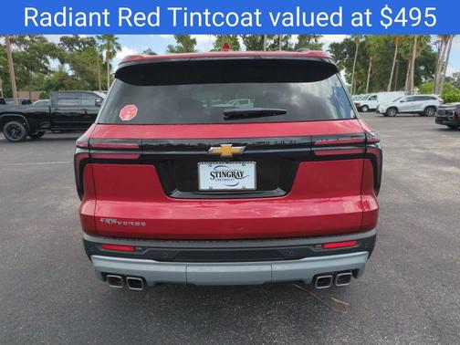 2025 Chevrolet Traverse LT