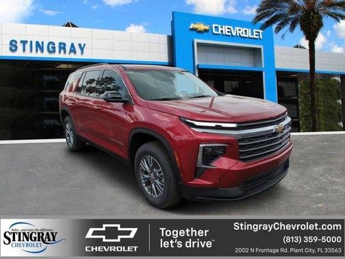 2025 Chevrolet Traverse LT