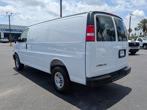 2025 Chevrolet Express 2500 Work Van