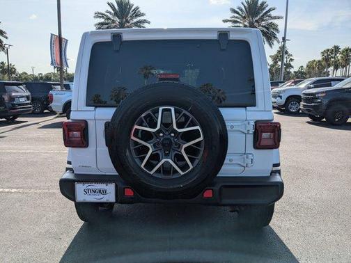 2024 Jeep Wrangler Sahara