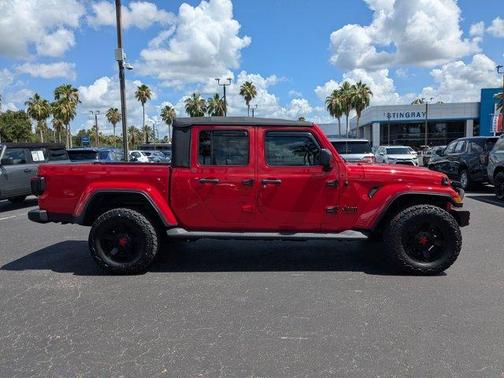 2021 Jeep Gladiator Sport