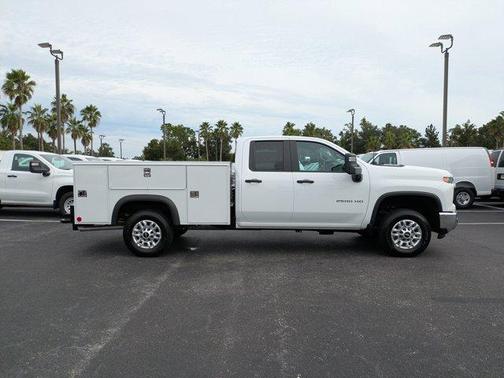 2025 Chevrolet Silverado 2500 WT