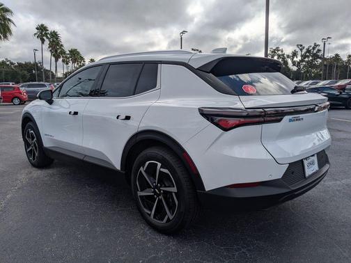 2026 Chevrolet Equinox EV LT 2