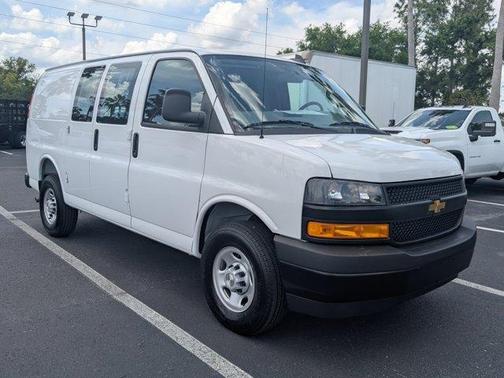 2025 Chevrolet Express 2500 Work Van
