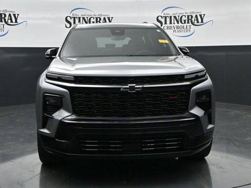 Sterling Gray Metallic 2024 Chevrolet Traverse RS