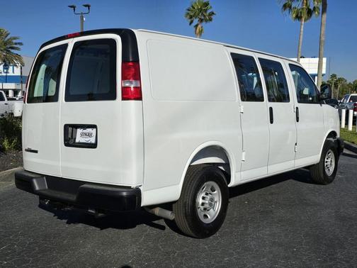 2025 Chevrolet Express 2500 Work Van