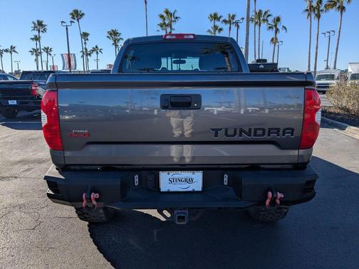 2017 Toyota Tundra SR5