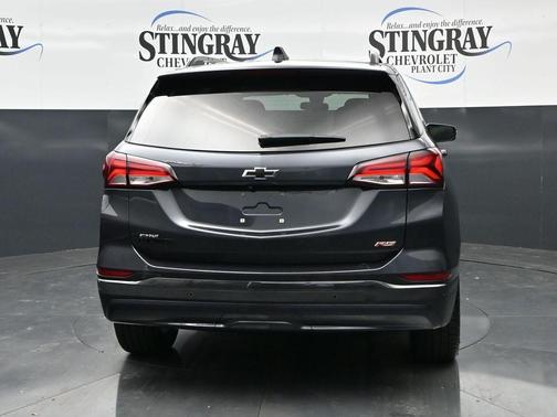 Gray 2022 Chevrolet Equinox RS