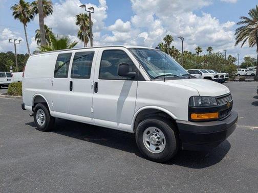 2025 Chevrolet Express 2500 Work Van