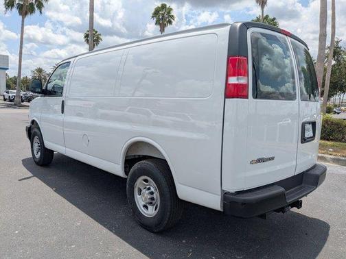 2025 Chevrolet Express 2500 Work Van