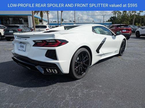 2025 Chevrolet Corvette Stingray w/2LT