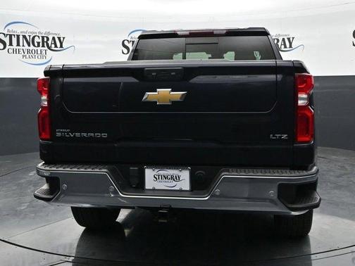 Dark Ash Metallic 2023 Chevrolet Silverado 1500 LTZ