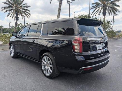 2024 Chevrolet Suburban High Country