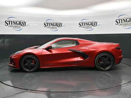 Red Mist Metallic Tintcoat 2025 Chevrolet Corvette Stingray w/3LT