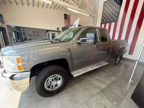 2009 Chevrolet Silverado 2500 LT Extended Cab