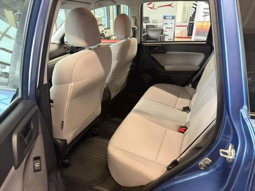 2017 Subaru Forester 2.5i