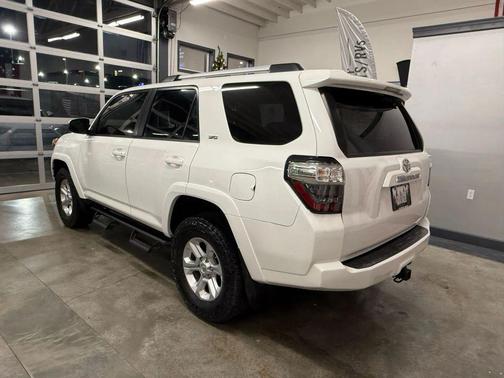 2021 Toyota 4Runner SR5