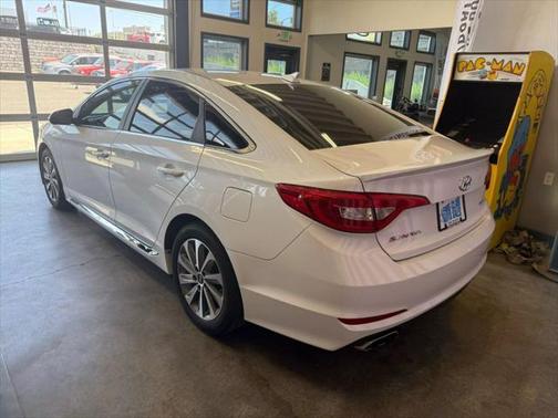 2015 Hyundai SONATA Sport