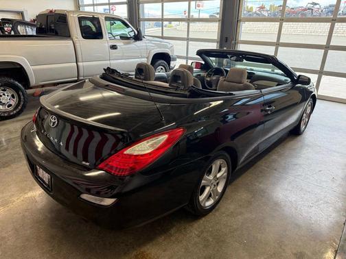 2008 Toyota Camry Solara SE